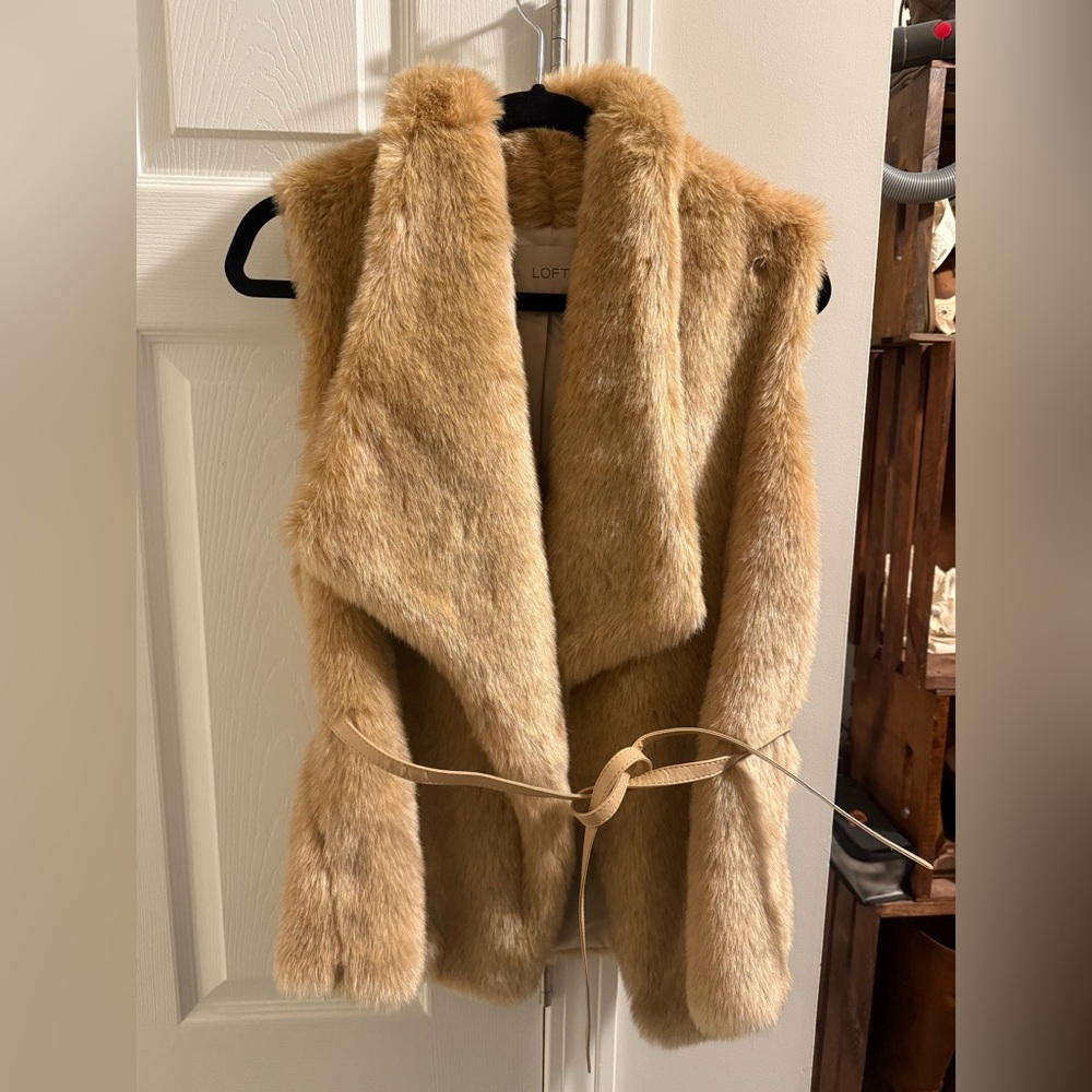Ann Taylor Loft Faux Fur Vest